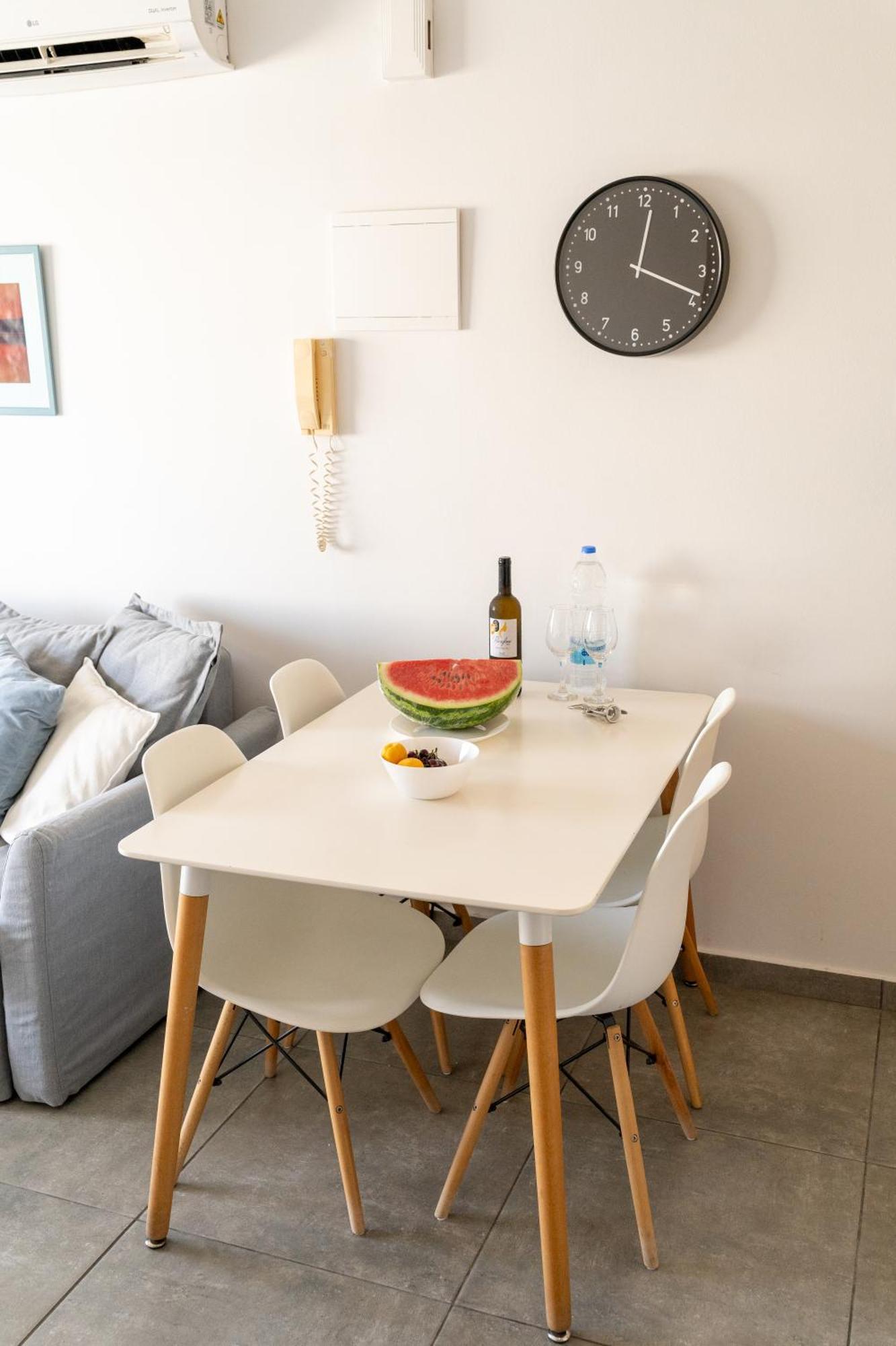 Blu Mackenzie 1 Bdr Flat With Pool Apartment Ларнака Екстериор снимка